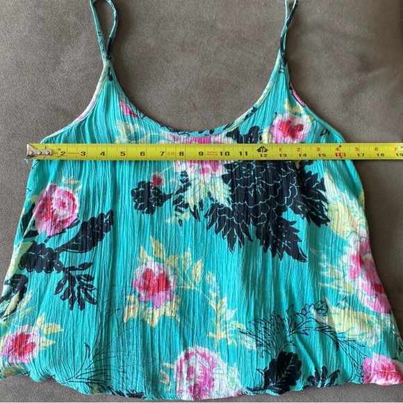 Billabong Tropical Floral Print Tank Top - Picture 3 of 7